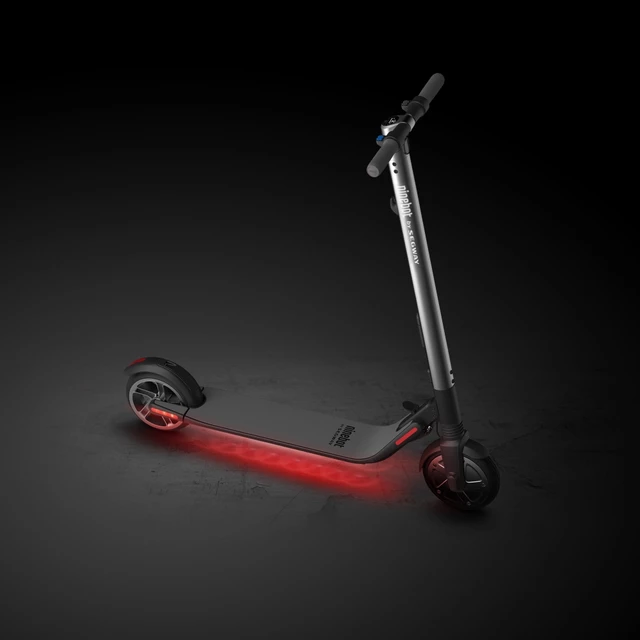 Elektrická kolobežka Ninebot by Segway® KickScooter ES2