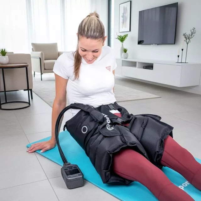 Kompresní masážní kraťasy inSPORTline Complift