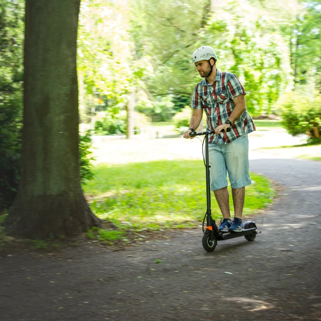 Elektrická koloběžka Joyor A1 černá 8"