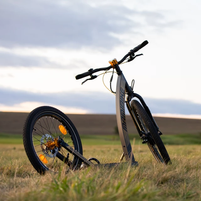 Elektrokoloběžka Mamibike DRIFT 26/20" s rychlonabíječkou - 2.jakost - bílo-tyrkysová