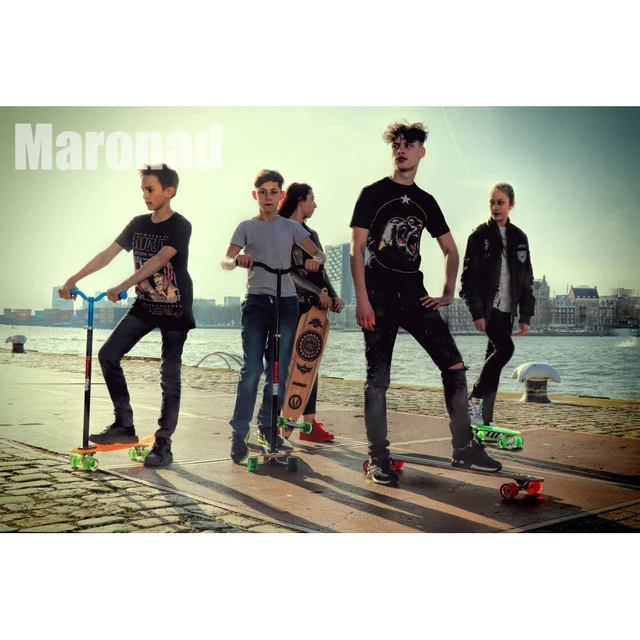 Кормило за скейтборд Maronad Stick - черно