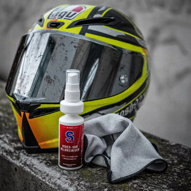 Čistič hledí S100 Visor & Helmet Cleaner 100 ml s mikrovláknovou utěrkou