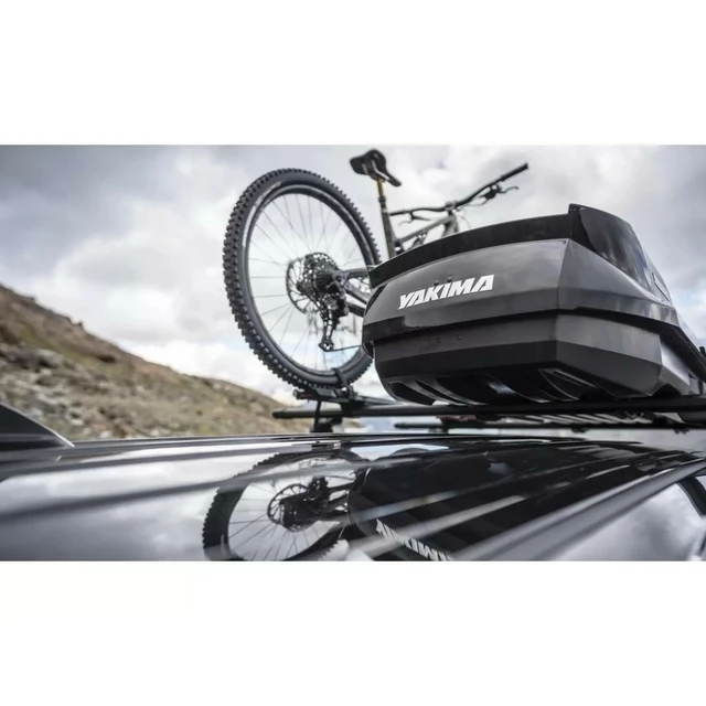 Yakima roof box used best sale