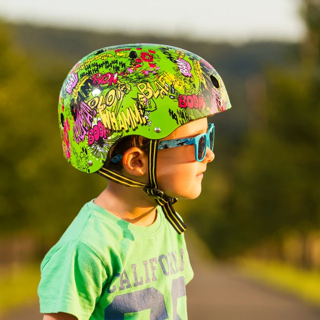 Freestyle helmet for children WORKER Komik - Green