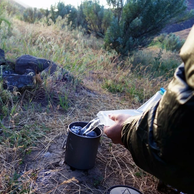 Skládací láhev CNOC Vecto 2 l modrá
