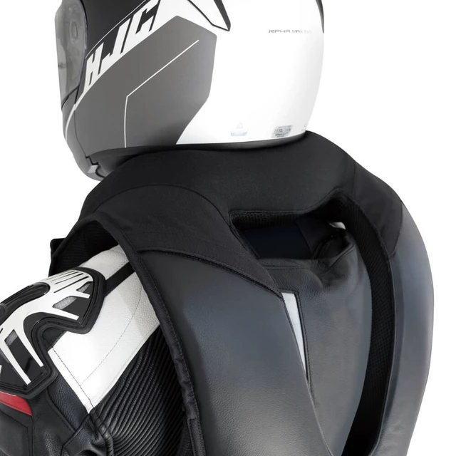 Závodní airbagová vesta Helite GP Air, mechanická s trhačkou