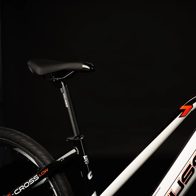 Dámsky crossový elektrobicykel Crussis e-Cross Low 7.8 28"