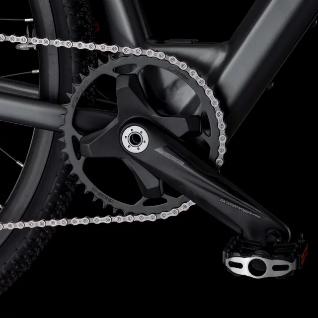 Gravel elektrokolo 4EVER ENGRAVE FLAT 28" - titan/hologram