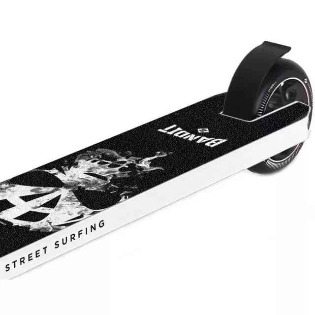 Freestyle koloběžka Street Surfing BANDIT Smoked Skull