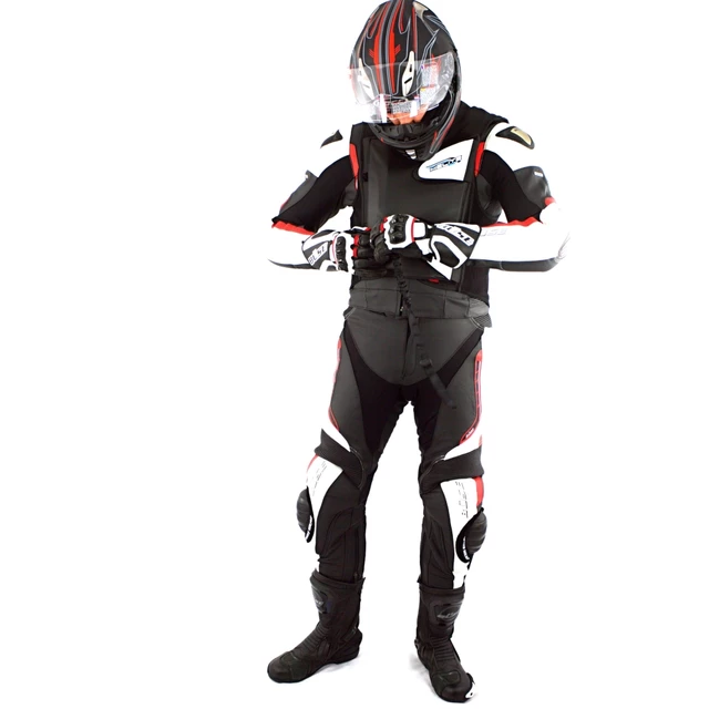 Závodní airbagová vesta Helite GP Air, mechanická s trhačkou