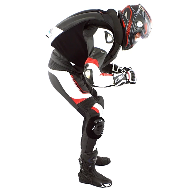 Závodní airbagová vesta Helite GP Air, mechanická s trhačkou