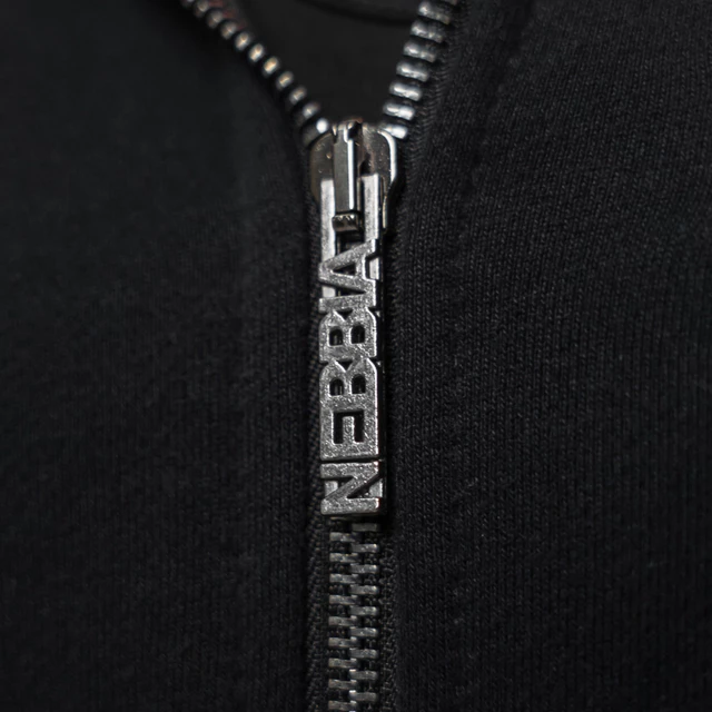 Dlhá mikina na zips Nebbia Beyond Ordinary 707 - Black