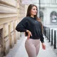 Női leggings magas derékkal Nebbia Lifting Effect Bubble Butt 587 - Krémszínű