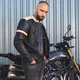 W-TEC Hellsto Herren Lederjacke - schwarz mit beigem und orangefarbenem Streifen